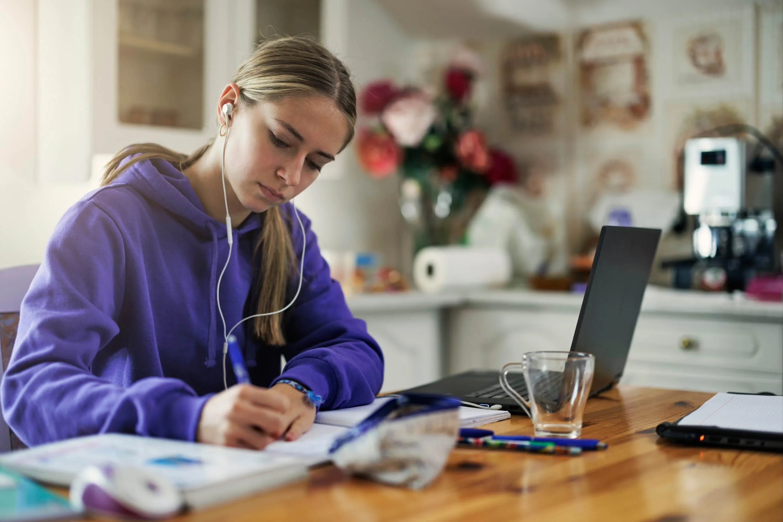 Examiner Led Physics Tuition for students in Cardiff, UK and Worldwide